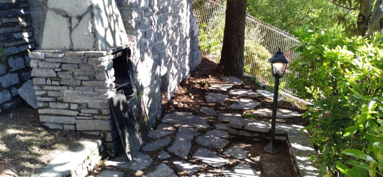 Varenna Wonders, Villa con barbecue e piscina comoda per 13 ospiti Perledo Exterior foto