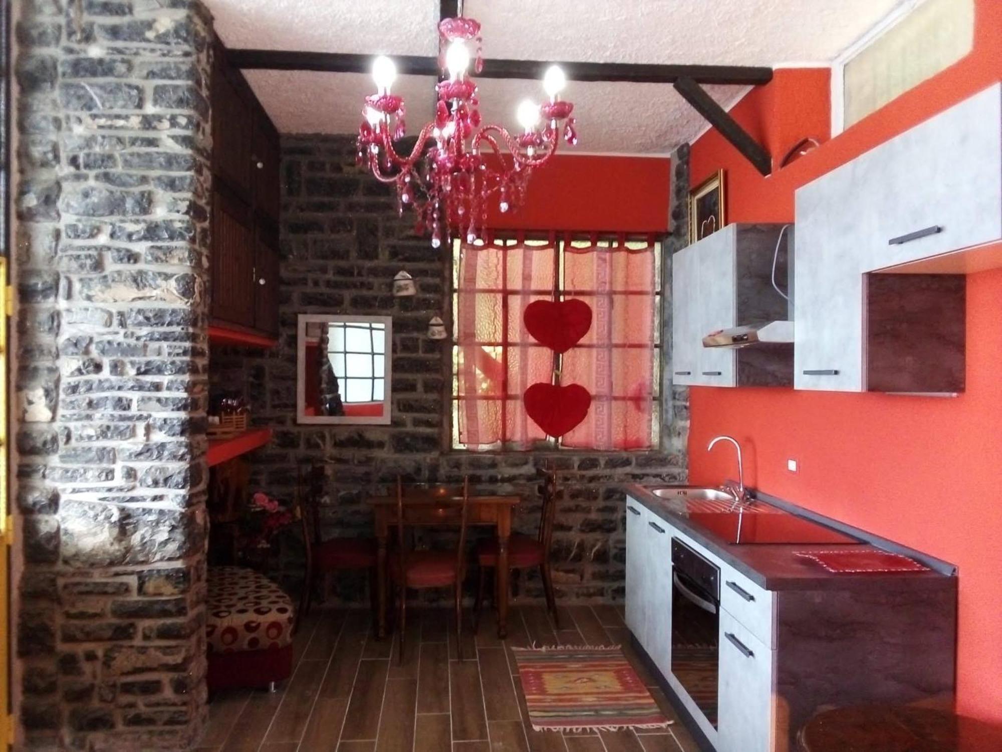 Varenna Wonders, Villa con barbecue e piscina comoda per 13 ospiti Perledo Exterior foto